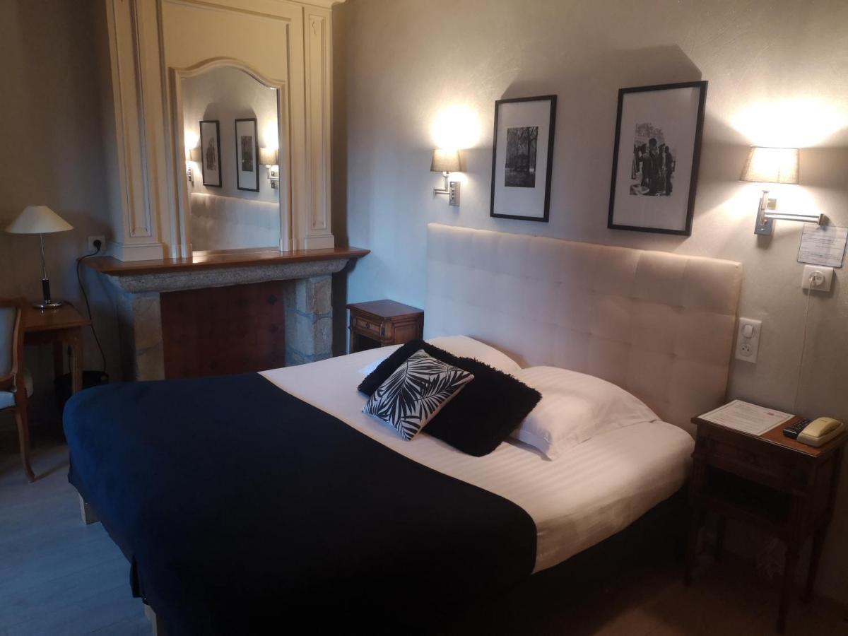 Hotel Les Deux Magots Ла Рош-Бернар Екстериор снимка